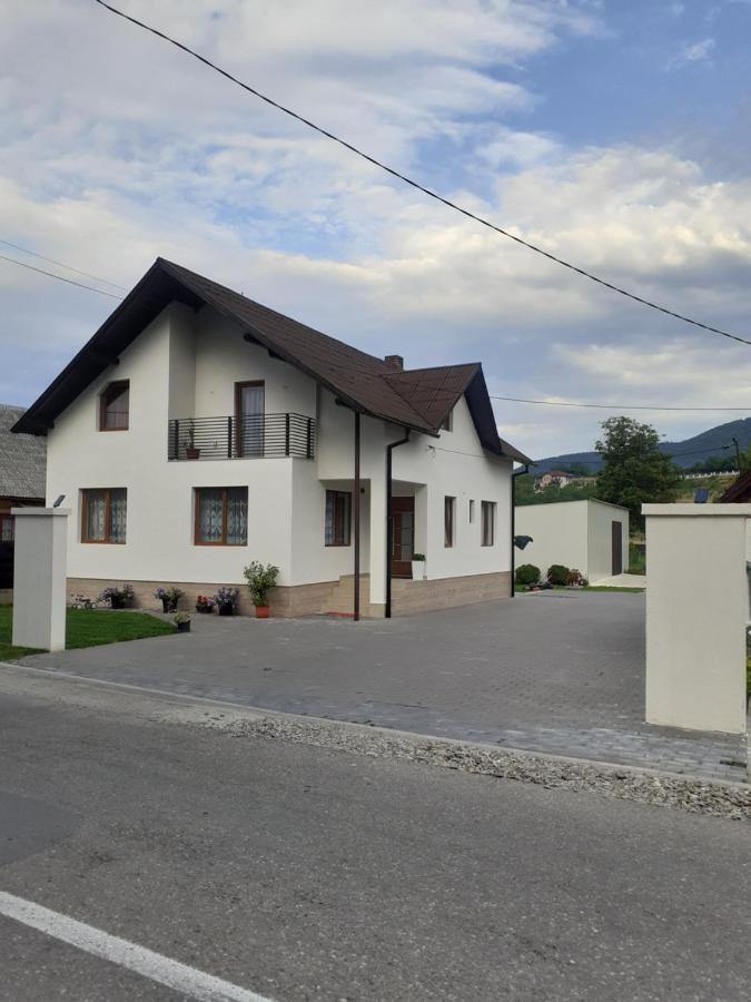 Casa Ideal Sighetu Marmatiei Exterior photo